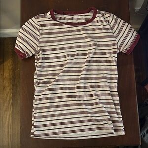 Source Unknown Burgundy and White Striped Short Sleeve Tee